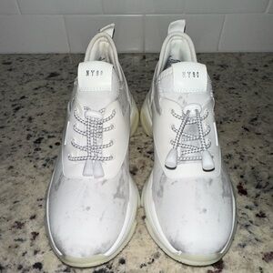 Steve Madden Sneakers brand new***
